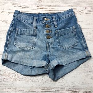 Vintage Levi hi-waist shorts
